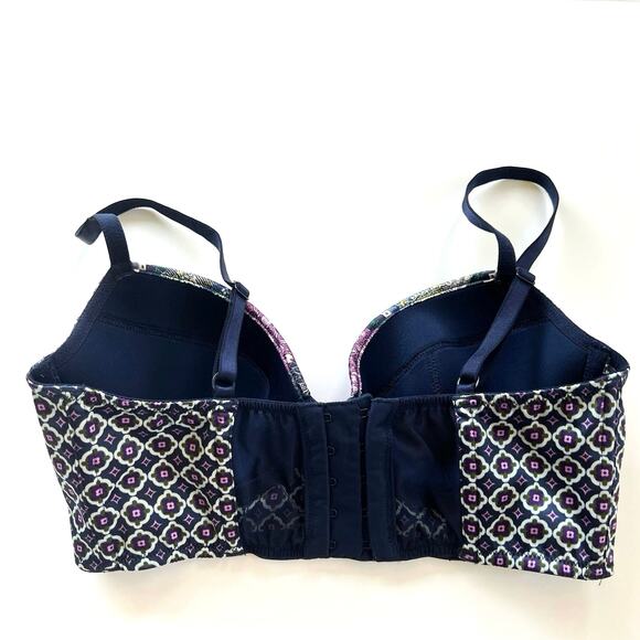 Victoria’s Very Sexy Demi Lined Women’s bra - Picture 2 of 4